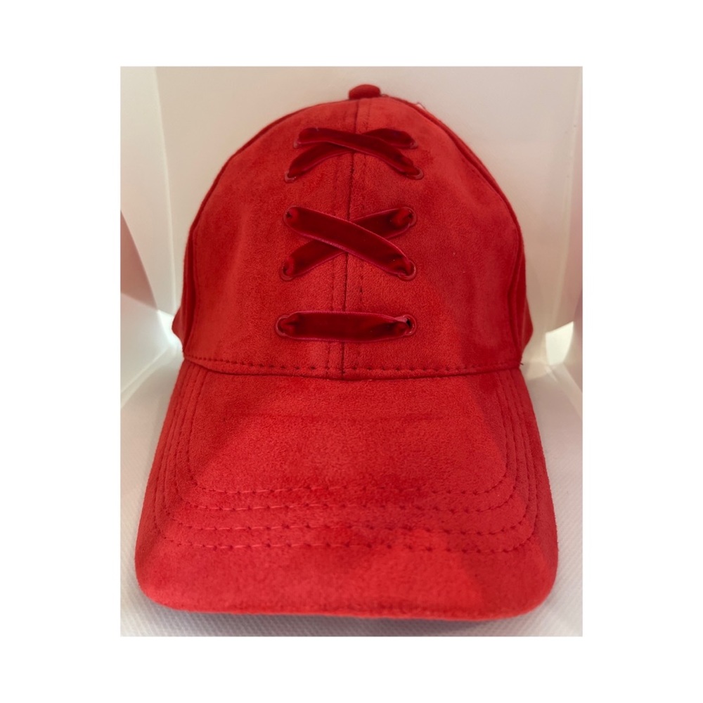 Red Hat with Ribbon Details